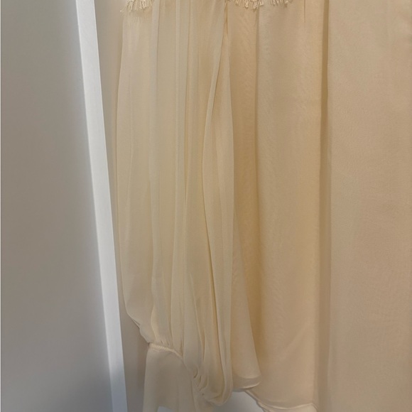 Rebecca Taylor Silk Chiffon Lace Blouse
PERFECT FOR THE HOLIDAYS! - Picture 7 of 8